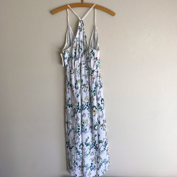 SOLD 🌺 NWT Floral Dress - Picture 6 of 6